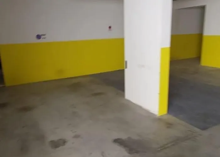 Hola *
